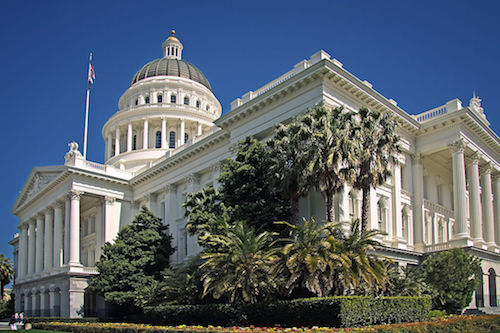 California_State_Capitol_in_Sacramento.jpg