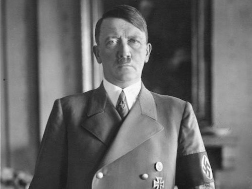 Bundesarchiv_Bild_183-H1216-0500-002,_Adolf_Hitler.jpg
