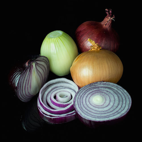 Mixed_onions.jpg