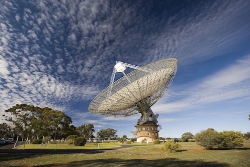 CSIRO_ScienceImage_7247_The_Radio_Telescope_at_Parkes.jpg